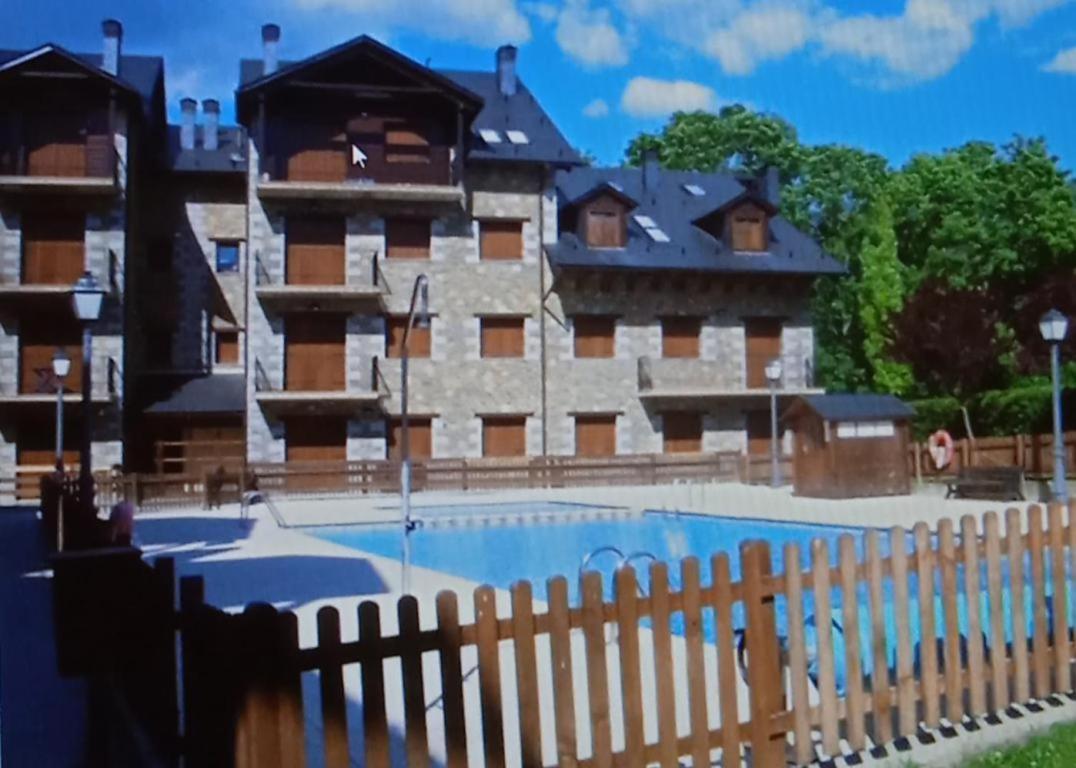 Apartamentos Nevados 28311 Anciles Luaran gambar